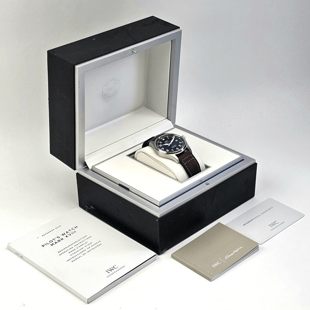IWC Pilot's Watch 40mm - IW327004OCC - #2 IWC Pilot's Watch 40mm - IW327004OCC - #2
