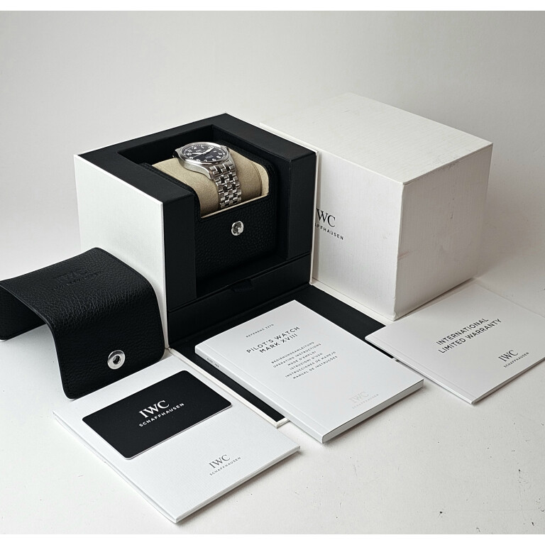 IWC Pilot's Watch Mark XVIII 40mm - IW327016 - #2 IWC Pilot's Watch Mark XVIII 40mm - IW327016 - #2