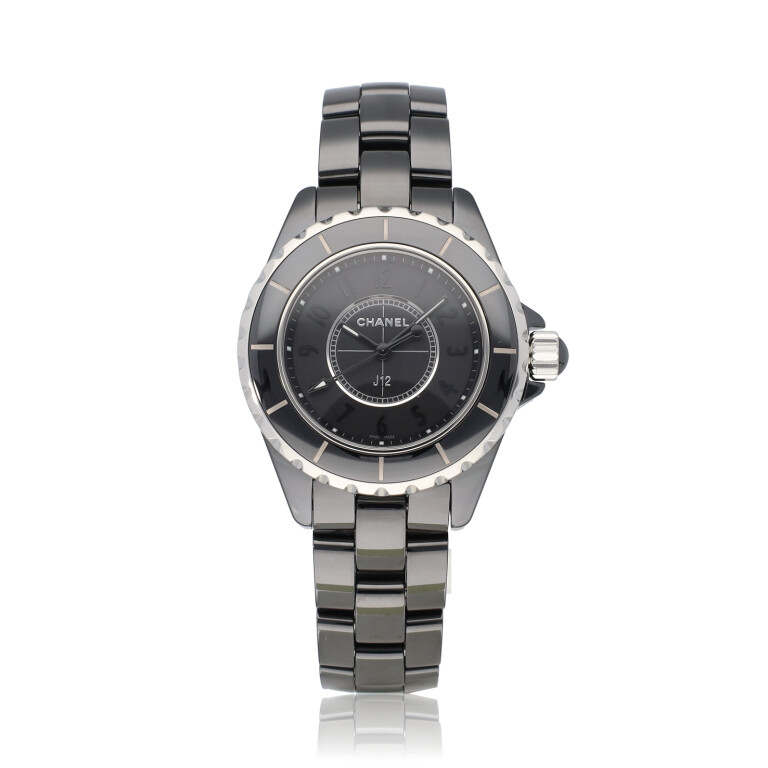J12 33mm - CHANEL  - H3828 J12 33mm - CHANEL - H3828
