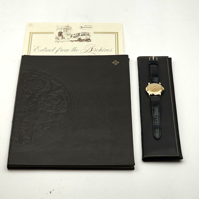 Patek Philippe Calatrava 35mm - 2420J - #2 Patek Philippe Calatrava 35mm - 2420J - #2