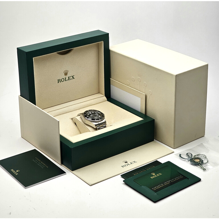 Rolex Sea-Dweller 44mm - 126660 - #2 Rolex Sea-Dweller 44mm - 126660 - #2