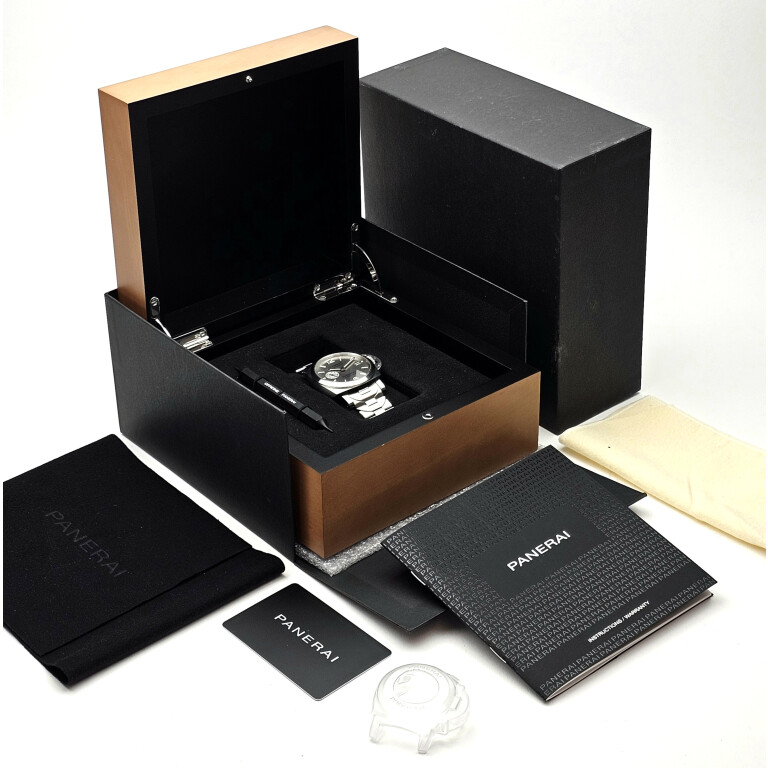 Panerai Luminor Marina 42mm - PAM00977 - #2 Panerai Luminor Marina 42mm - PAM00977 - #2