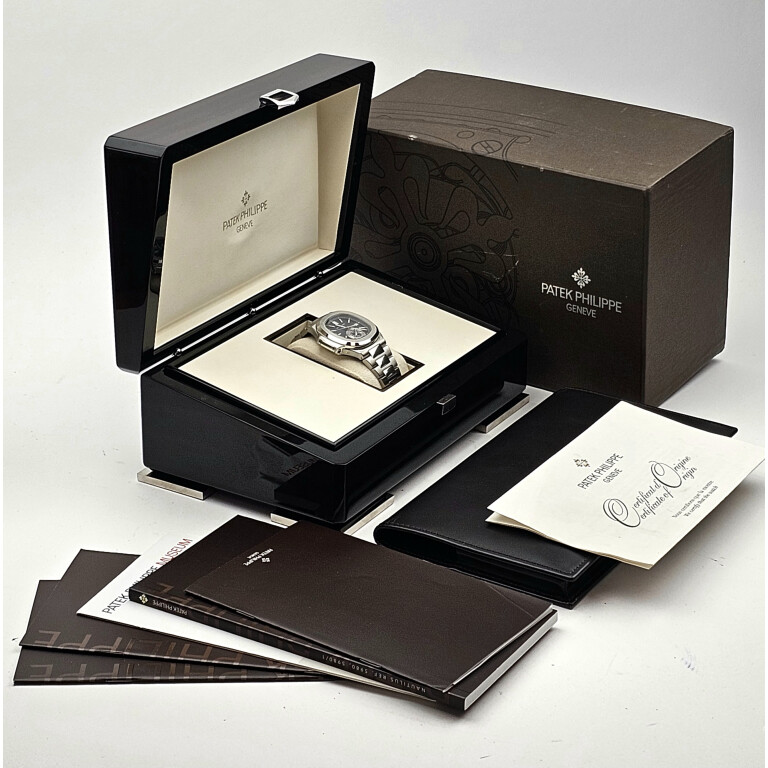 Patek Philippe Nautilus Chronograph 40.5mm - 5980/1A-001 - #2 Patek Philippe Nautilus Chronograph 40.5mm - 5980/1A-001 - #2