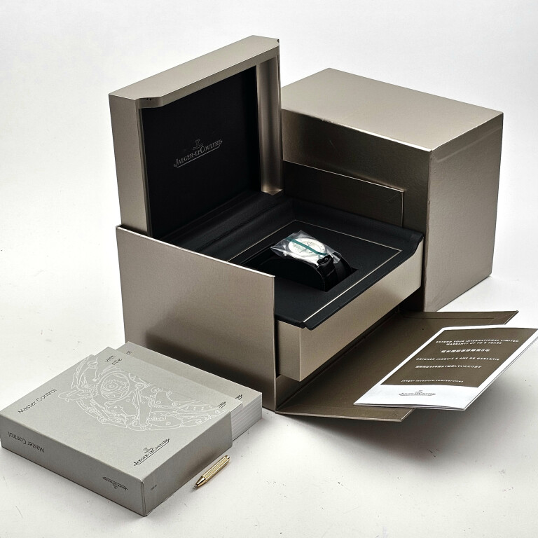 Jaeger-LeCoultre Master Control Geographic 39mm - 142.8.92 - #2 Jaeger-LeCoultre Master Control Geographic 39mm - 142.8.92 - #2