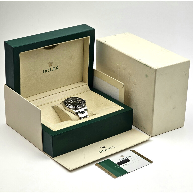 Rolex GMT-Master II 40 40mm - 116710LN - #2 Rolex GMT-Master II 40 40mm - 116710LN - #2