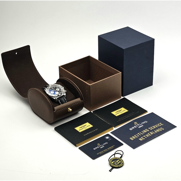 Breitling Chronomat 44mm - AB0110 - #2 Breitling Chronomat 44mm - AB0110 - #2