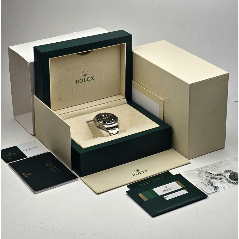 Rolex Sea-Dweller 44mm - 126660 - #2 Rolex Sea-Dweller 44mm - 126660 - #2