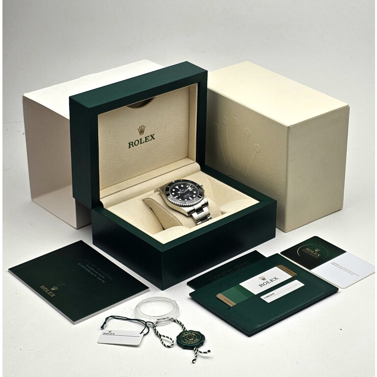 Rolex Submariner Date 40mm - 116610LN - #2 Rolex Submariner Date 40mm - 116610LN - #2