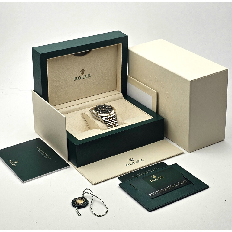 Rolex Sky-Dweller 42mm - 336933 - #2 Rolex Sky-Dweller 42mm - 336933 - #2