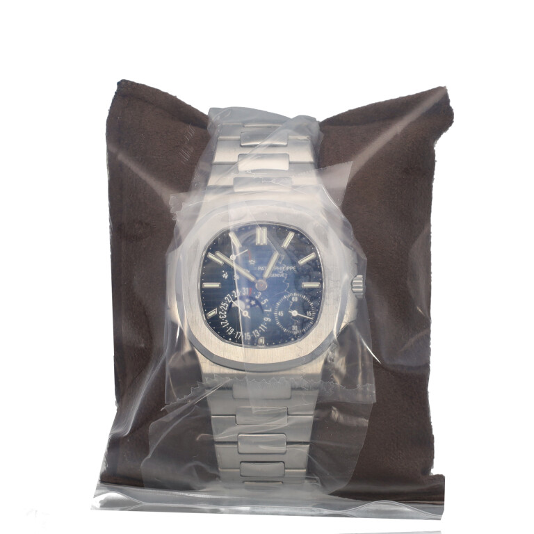 Patek Philippe Nautilus Moonphase Power Reserve 40mm - 5712/1A-001 - #1 Patek Philippe Nautilus Moonphase Power Reserve 40mm - 5712/1A-001 - #1
