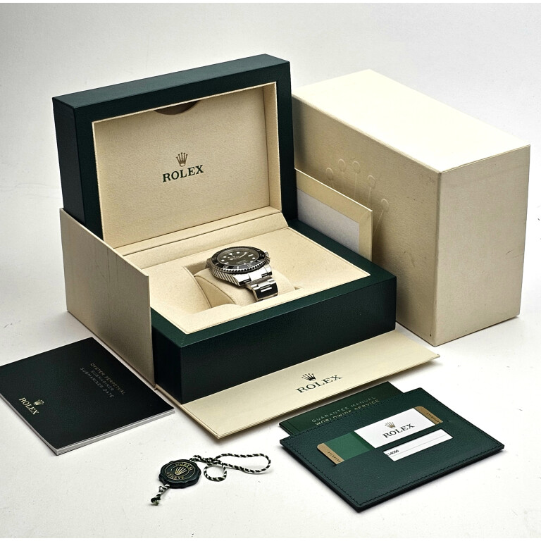 Rolex Submariner No Date 40mm - 114060 - #2 Rolex Submariner No Date 40mm - 114060 - #2