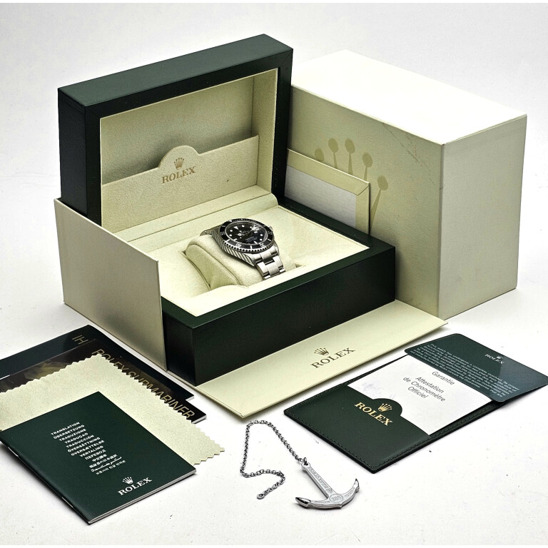 Rolex Submariner Date 40mm - 16610 - #2 Rolex Submariner Date 40mm - 16610 - #2