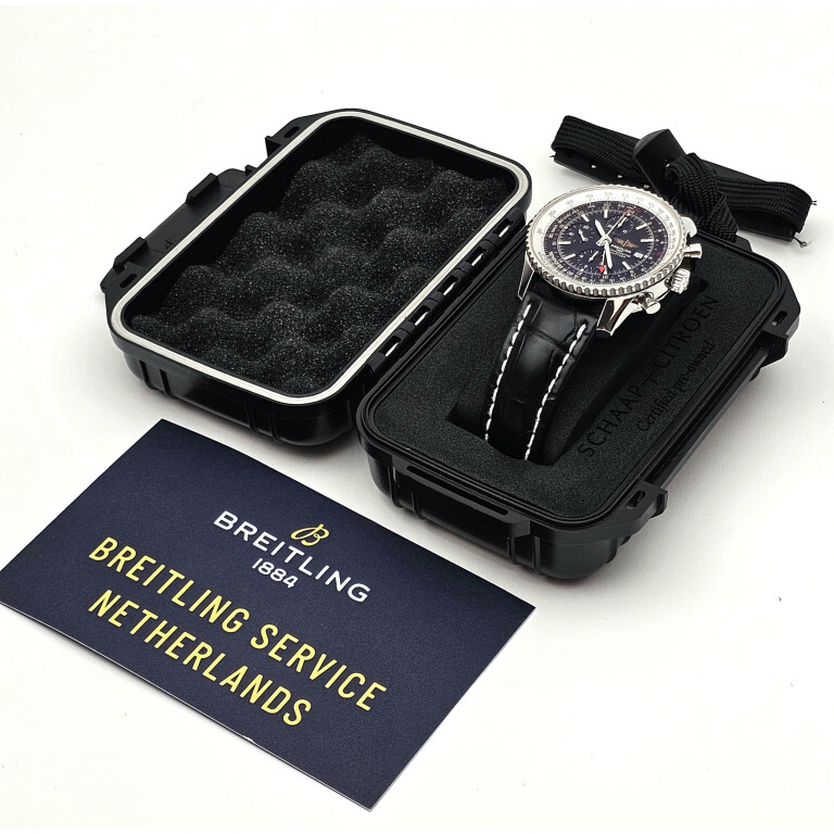 Breitling Navitimer World - A2432212/B726 - #2 Breitling Navitimer World - A2432212/B726 - #2