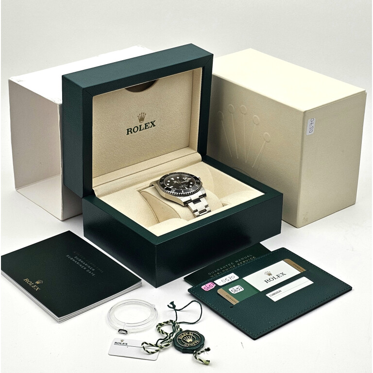 Rolex Submariner Date 40mm - 116610LN - #2 Rolex Submariner Date 40mm - 116610LN - #2