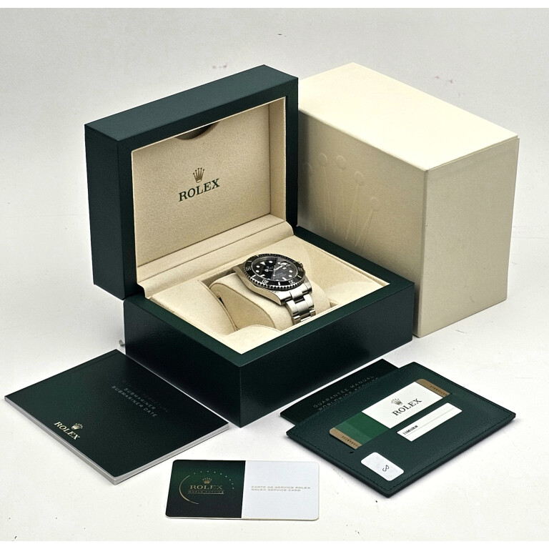 Rolex Submariner Date 40mm - 116610LN - #2 Rolex Submariner Date 40mm - 116610LN - #2