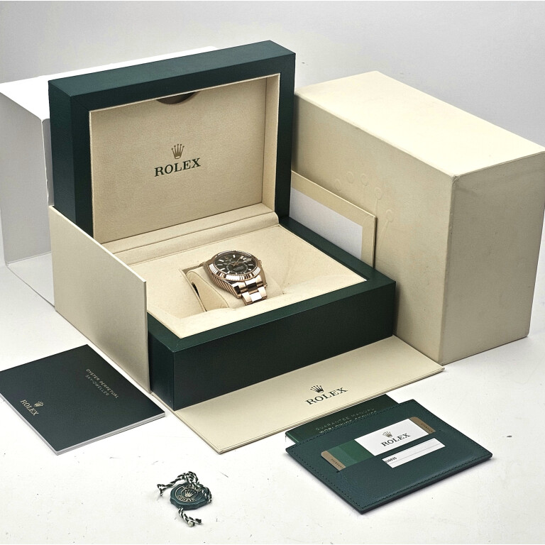 Rolex Sky-Dweller 42mm - 326935 - #2 Rolex Sky-Dweller 42mm - 326935 - #2