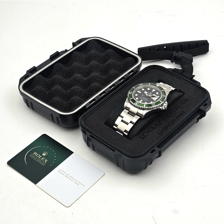 Rolex Submariner Date 40mm - 16610LV - #2 Rolex Submariner Date 40mm - 16610LV - #2