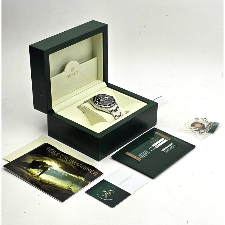 Rolex Submariner Date 40mm - 16610 - #2 Rolex Submariner Date 40mm - 16610 - #2