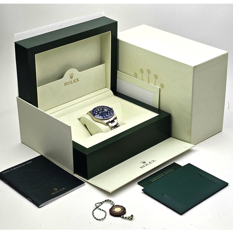 Rolex Submariner Date 40mm - 116619LB - #2 Rolex Submariner Date 40mm - 116619LB - #2