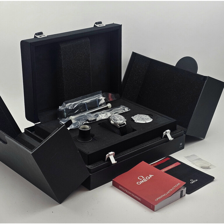 Omega Speedmaster Moonwatch Professional Chronograph 42mm - 311.33.42.30.01.001 - #2 Omega Speedmaster Moonwatch Professional Chronograph 42mm - 311.33.42.30.01.001 - #2