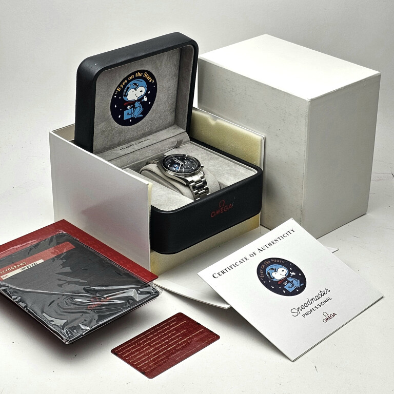 Omega Speedmaster Moonwatch "Snoopy" 40mm - 3578.51.00 - #2 Omega Speedmaster Moonwatch "Snoopy" 40mm - 3578.51.00 - #2