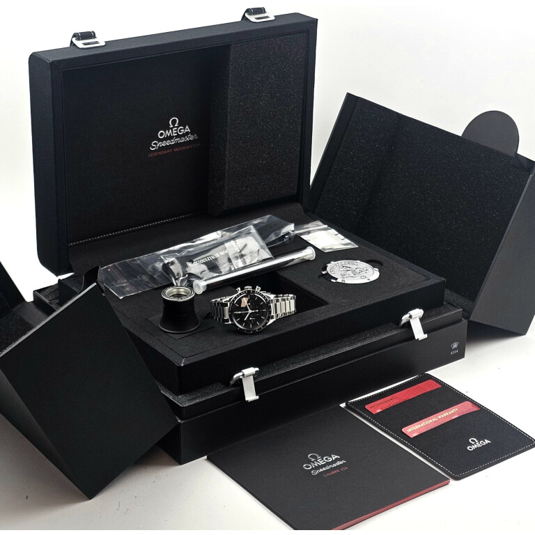 Omega Speedmaster Moonwatch Professional Co-Axial Master Chronometer Chronograph Calibre 321 40mm - 311.30.40.30.01.001 - #2 Omega Speedmaster Moonwatch Professional Co-Axial Master Chronometer Chronograph Calibre 321 40mm - 311.30.40.30.01.001 - #2