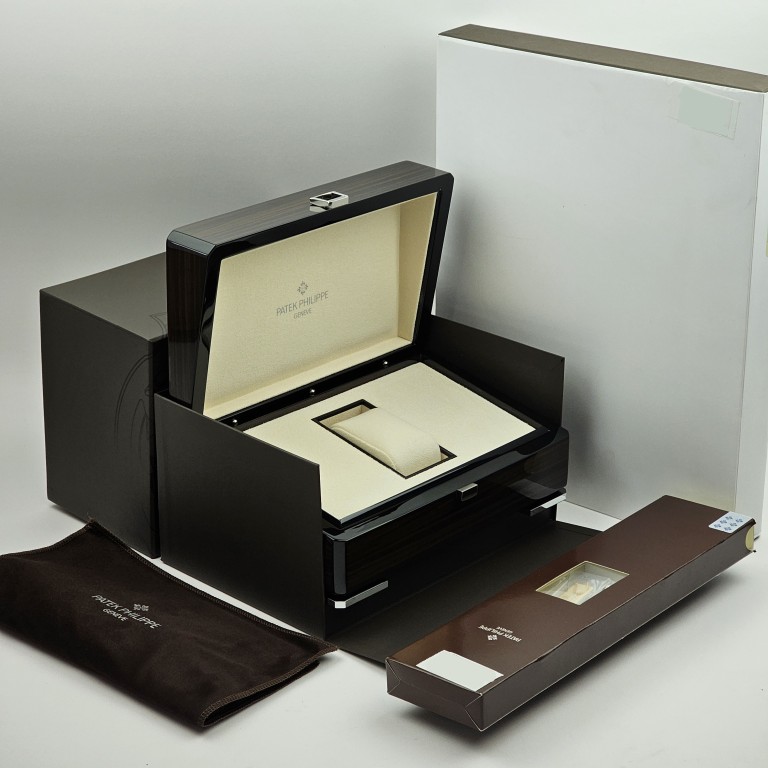 Patek Philippe Grand Complications Alarm Travel Time 42mm - 5520P-001 - #2 Patek Philippe Grand Complications Alarm Travel Time 42mm - 5520P-001 - #2