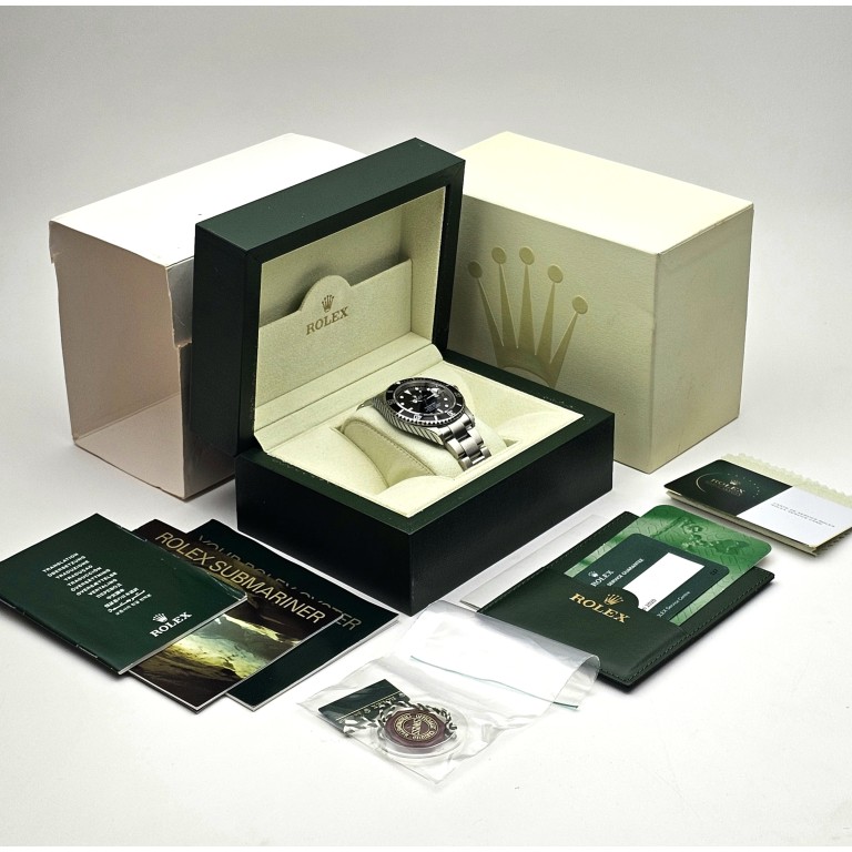 Rolex Submariner Date 40mm - 16610 - #2 Rolex Submariner Date 40mm - 16610 - #2