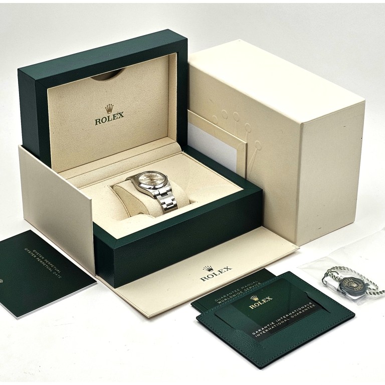 Rolex Oyster Perpetual 34 - 124200 - #2 Rolex Oyster Perpetual 34 - 124200 - #2