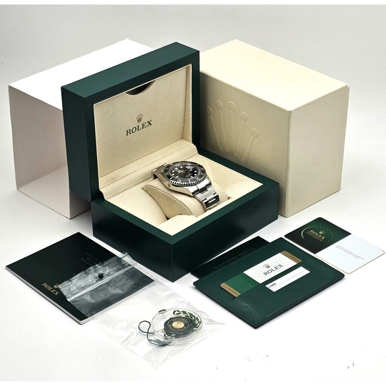 Rolex Sea-Dweller 43mm - 126600 - #2 Rolex Sea-Dweller 43mm - 126600 - #2