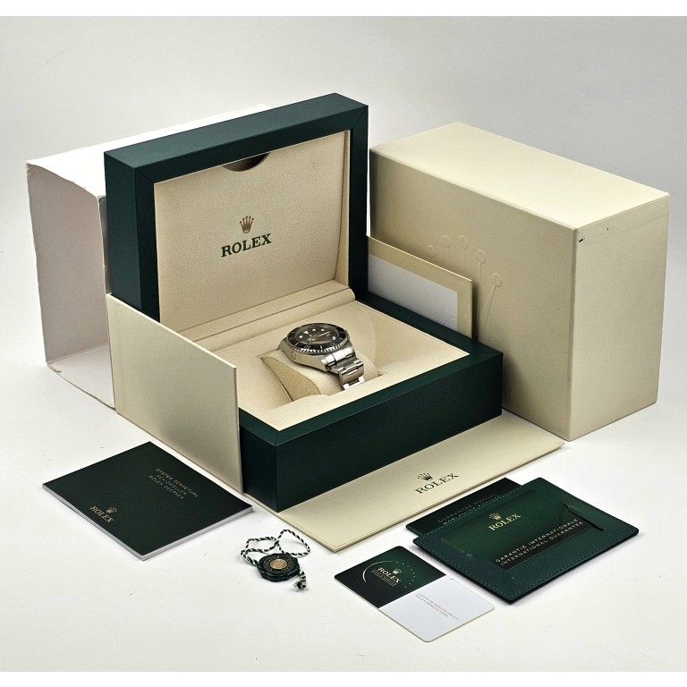 Rolex Sea-Dweller 44mm - 126660 - #2 Rolex Sea-Dweller 44mm - 126660 - #2