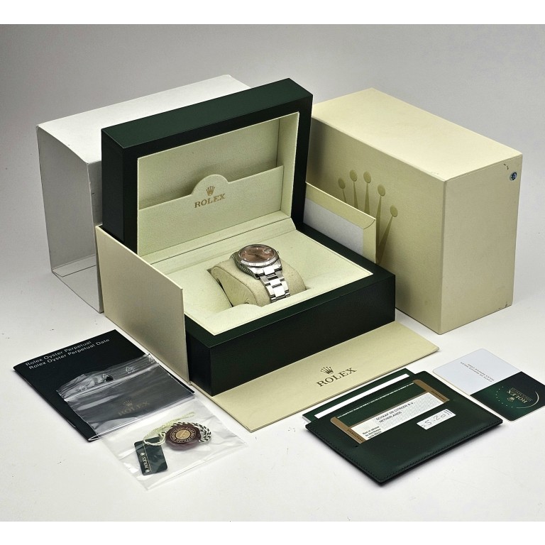 Rolex Date 34mm - 115234 - #2 Rolex Date 34mm - 115234 - #2