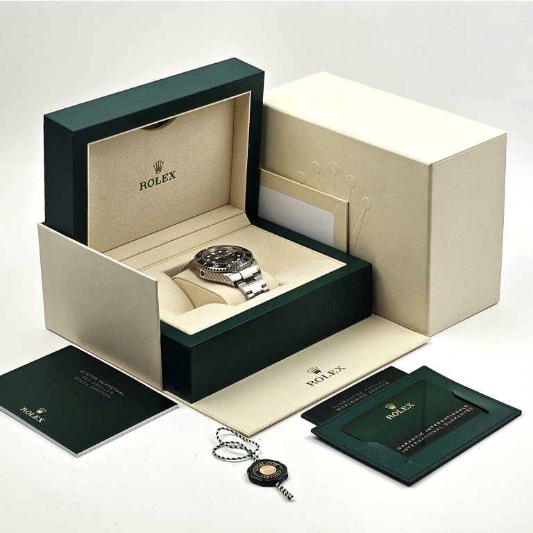 Rolex Sea-Dweller 43mm - 126600 - #2 Rolex Sea-Dweller 43mm - 126600 - #2