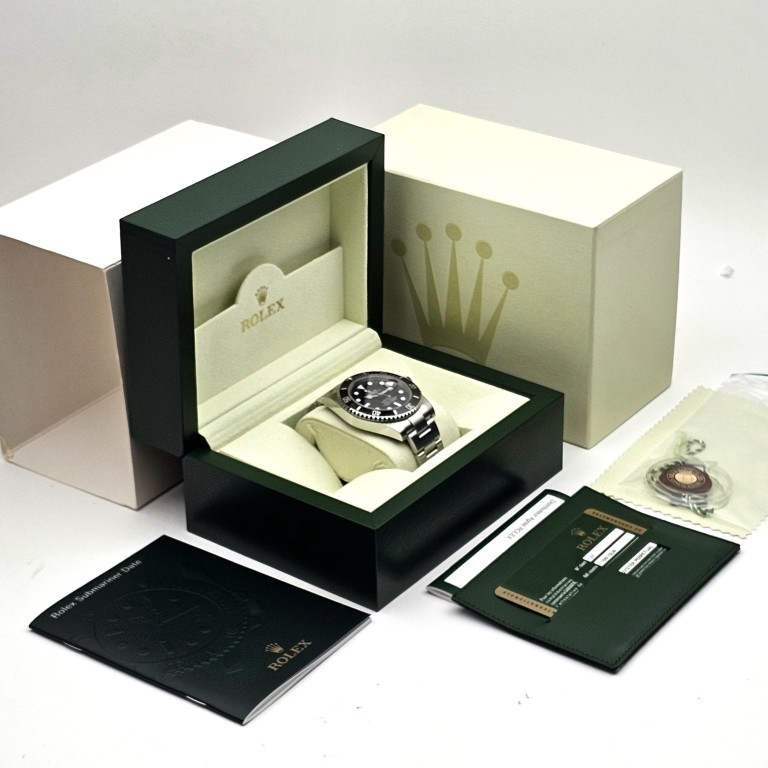 Rolex Submariner Date 40mm - 116610LN - #2 Rolex Submariner Date 40mm - 116610LN - #2