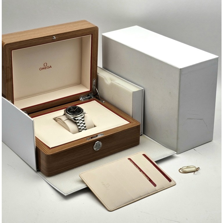 Omega Speedmaster 38 38mm - 324.30.38.50.01.001 - #2 Omega Speedmaster 38 38mm - 324.30.38.50.01.001 - #2