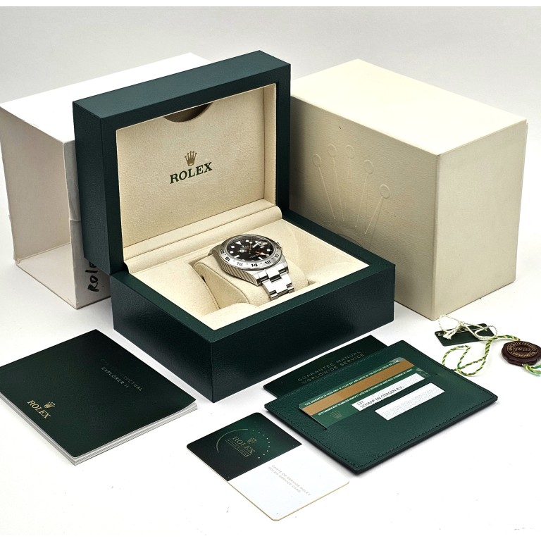 Rolex Explorer II 42mm - 216570 - #2 Rolex Explorer II 42mm - 216570 - #2