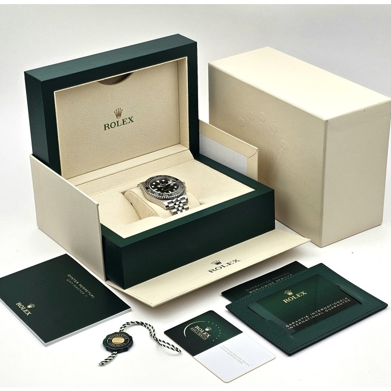 Rolex GMT-Master II 40 40mm - 126710GRNR - #2 Rolex GMT-Master II 40 40mm - 126710GRNR - #2